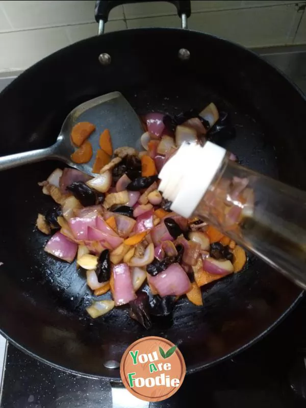 Stir fried onion