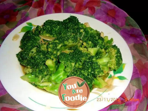 Broccoli in oyster sauce