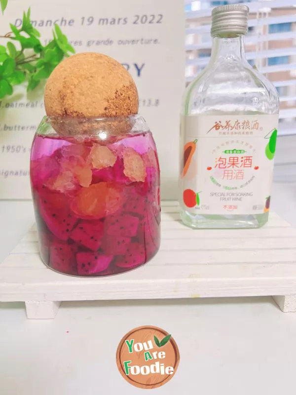 Pitaya bubble wine