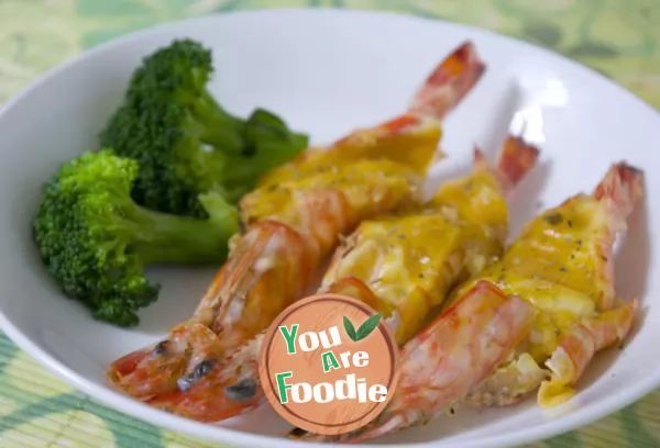 Baked shrimp with milk