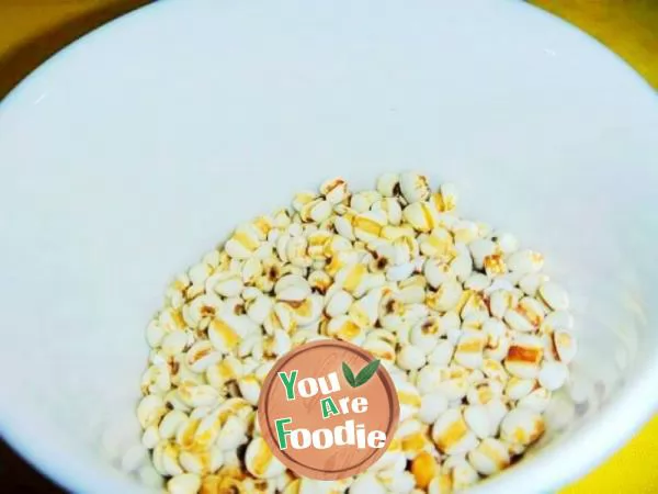 [pattern porridge] nourishing blood and removing dampness --- jujube and barley porridge