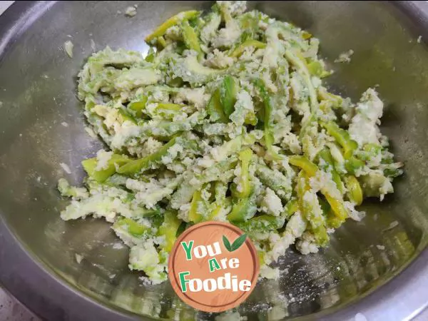 Steamed vegetables with bitter gourd