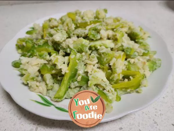 Steamed vegetables with bitter gourd