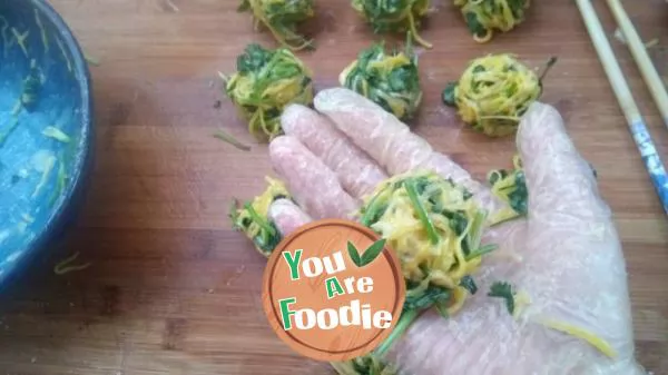 Carrot and coriander balls