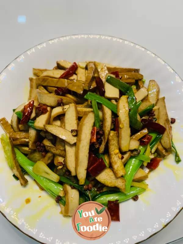 Spicy dried bean curd