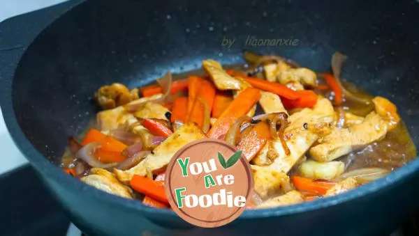 Braised chicken breast with carrots