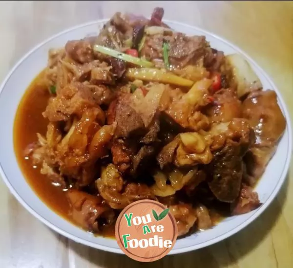 Braised pork feet