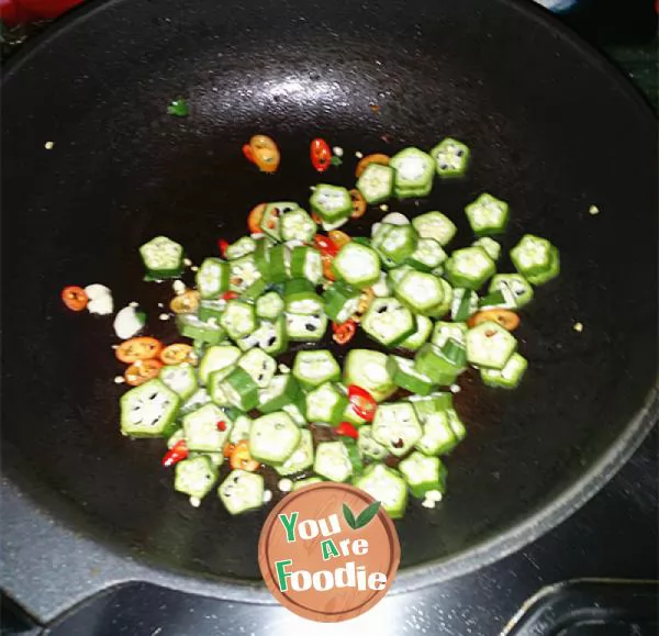 Stir fried abalone mushroom with okra